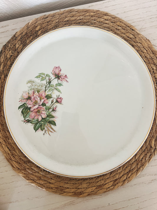 Plat de service gâteau fleurs rose en porcelaine de Limoges